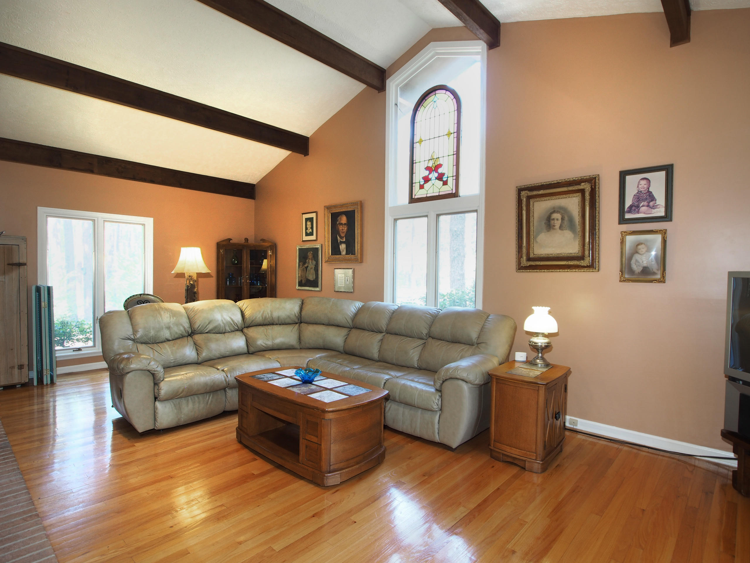187 Turner Road Pinehurst, NC 28374 - Photo 5 of 27 living2