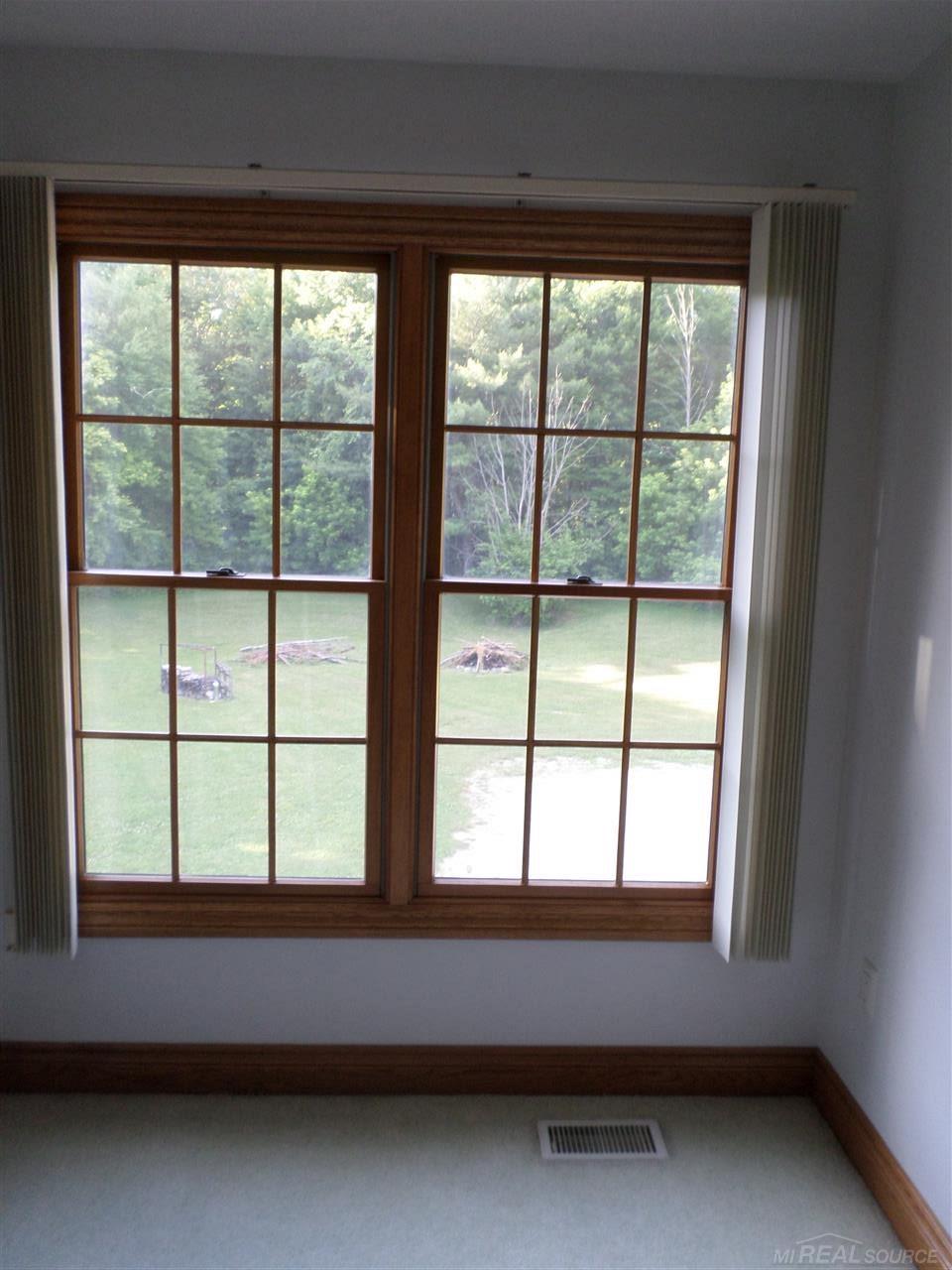 5569 Yankee Road St. Clair, MI 48079 - Photo 39 of 70 50016156-38.JPG