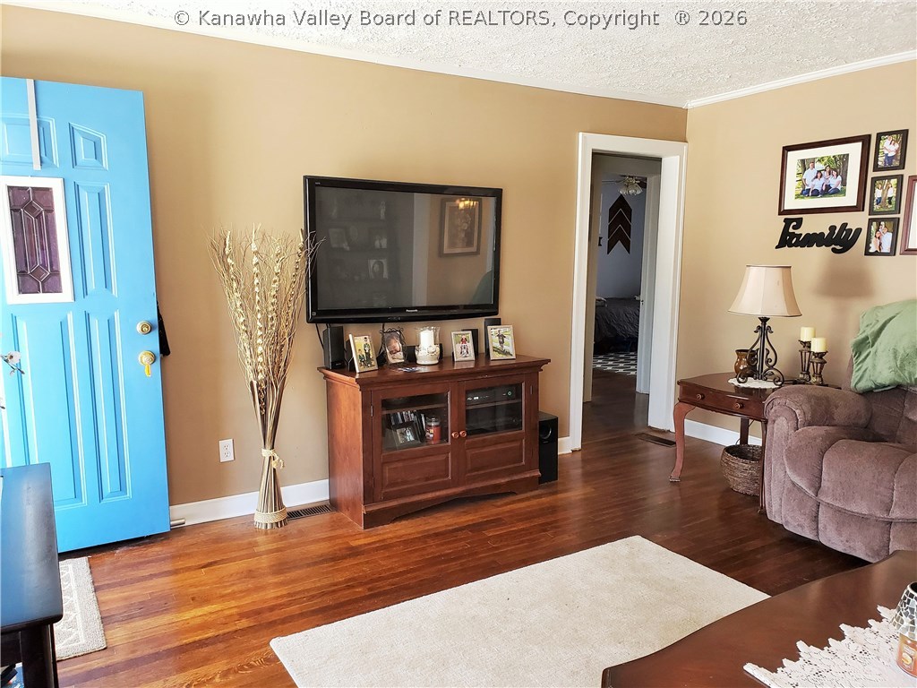 136 English Road Point Pleasant, WV 25550 - Photo 5 of 25 Gallery Image 5