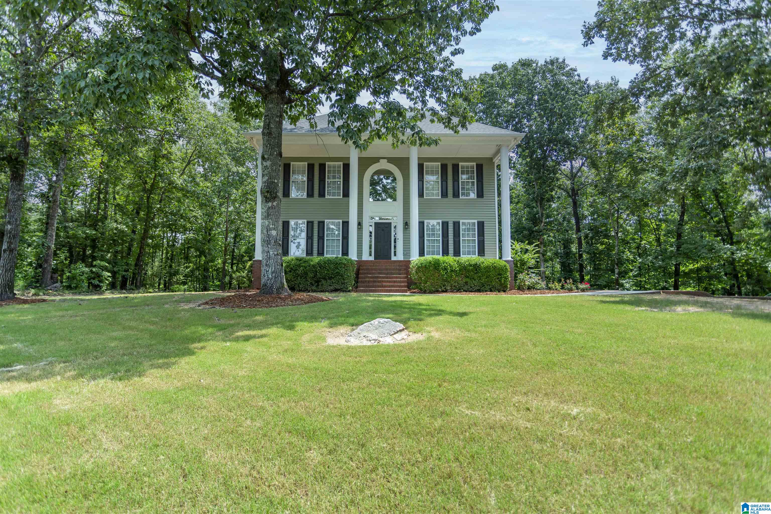 273 Forest Parkway Alabaster, AL 35007 - Photo 1 of 68