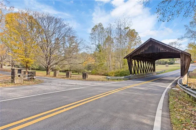 $989,000 | 3740 Woodlane Road, Gainesville, GA 30506