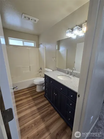 $1,150,000 | 14926 40th Avenue West, Unit 2, Lynnwood, WA 98087