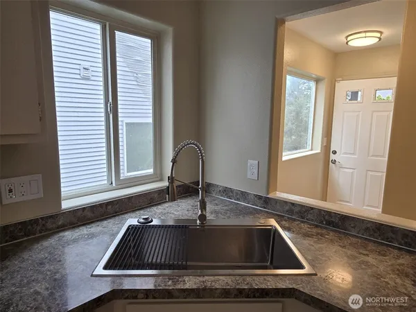 $1,150,000 | 14926 40th Avenue West, Unit 2, Lynnwood, WA 98087