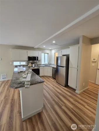 $1,150,000 | 14926 40th Avenue West, Unit 2, Lynnwood, WA 98087