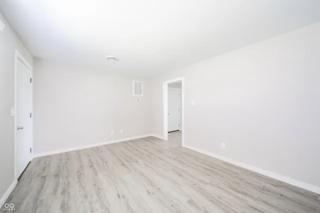 $1,250 | 6461 West 300 South, Anderson, IN 46011