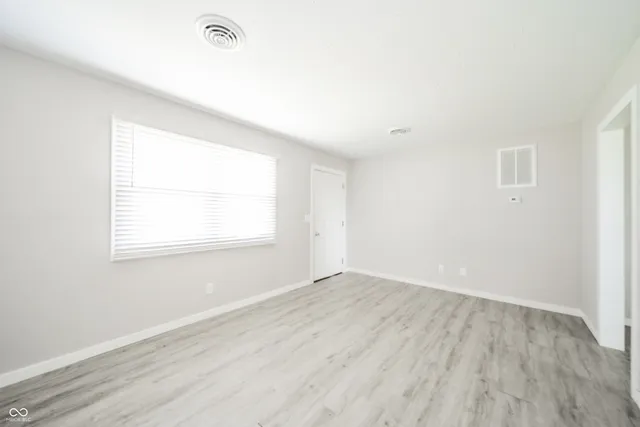 $1,250 | 6461 West 300 South, Anderson, IN 46011