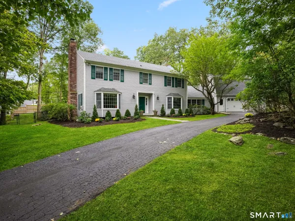 $1,650,000 | 360 Thayer Pond Road, Wilton, CT 06897