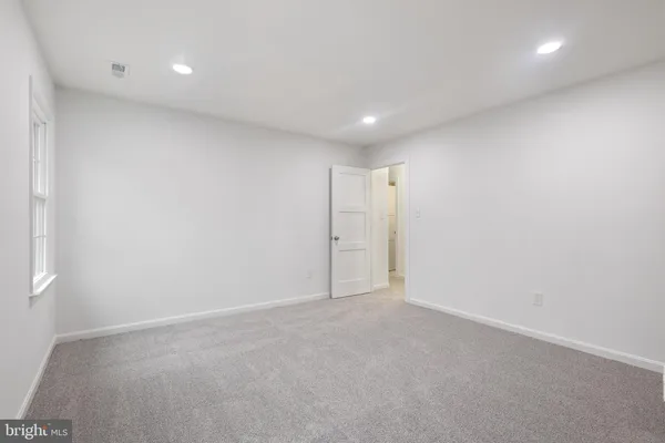 $699,999 | 13214 Serpentine Way, Silver Spring, MD 20904