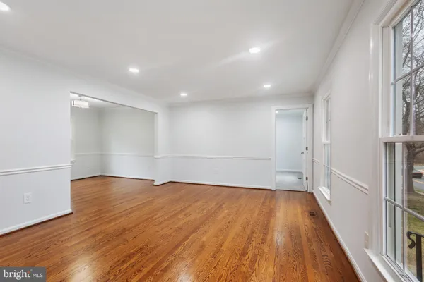 $699,999 | 13214 Serpentine Way, Silver Spring, MD 20904