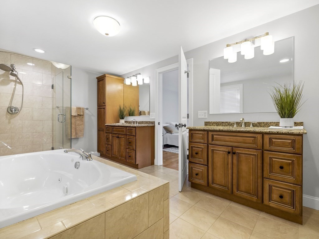 70 Egerton Road, Unit 70 Arlington, MA 02474 - Photo 17 of 26 Gallery Image 17