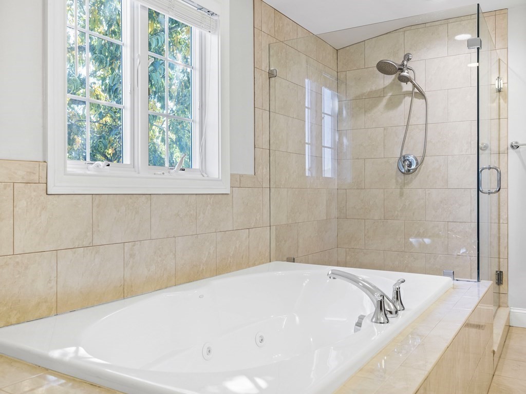 70 Egerton Road, Unit 70 Arlington, MA 02474 - Photo 18 of 26 Gallery Image 18