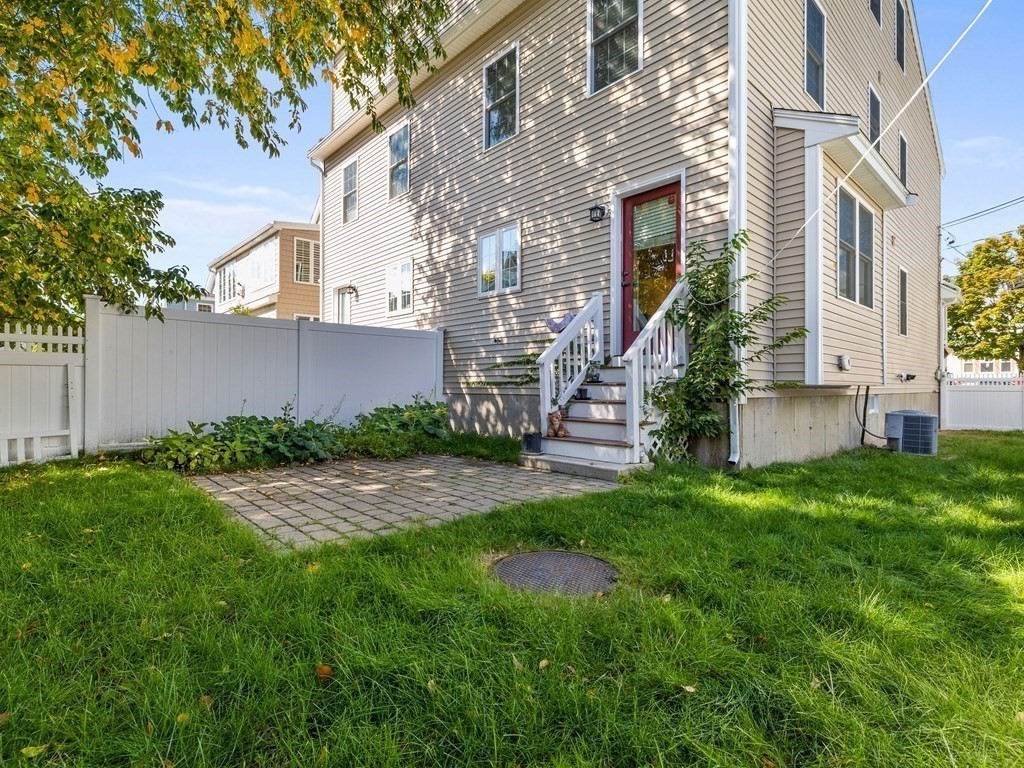 70 Egerton Road, Unit 70 Arlington, MA 02474 - Photo 23 of 26 Gallery Image 23