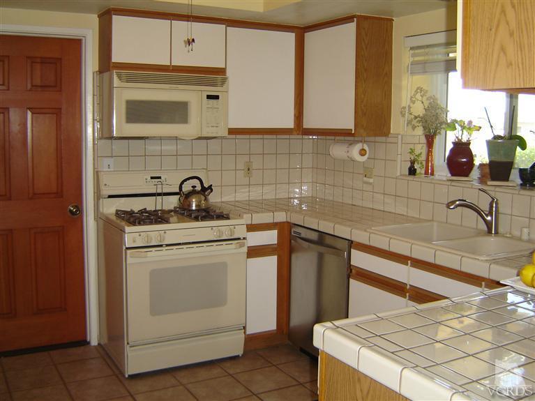 531 Beverly Drive Camarillo, CA 93010 - Photo 3 of 12 Additional Photo