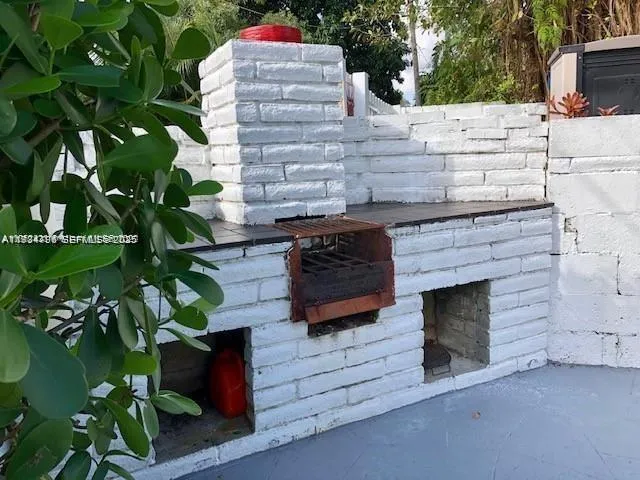 $3,950 | 274 Northwest 92nd Street, Miami Shores, FL 33150