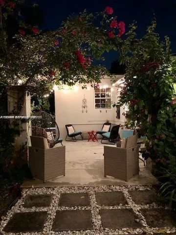 $3,950 | 274 Northwest 92nd Street, Miami Shores, FL 33150