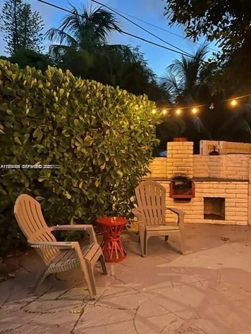 $3,950 | 274 Northwest 92nd Street, Miami Shores, FL 33150