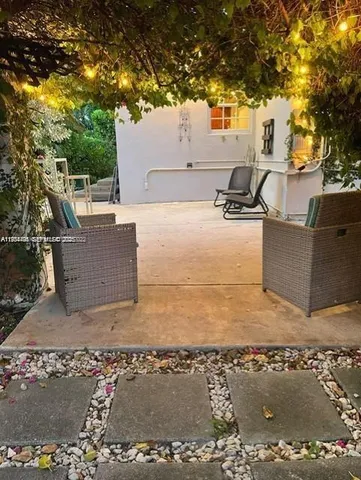 $3,950 | 274 Northwest 92nd Street, Miami Shores, FL 33150