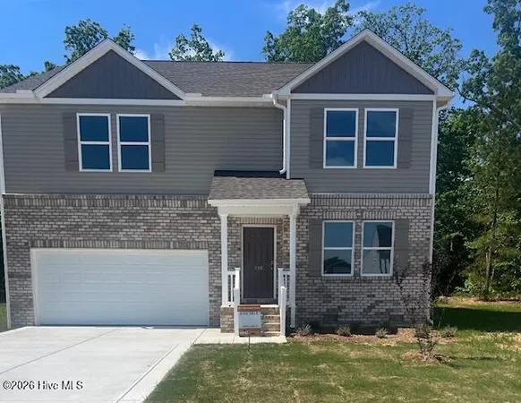 $302,990 | 786 Rivers Edge Parkway, Roanoke Rapids, NC 27870