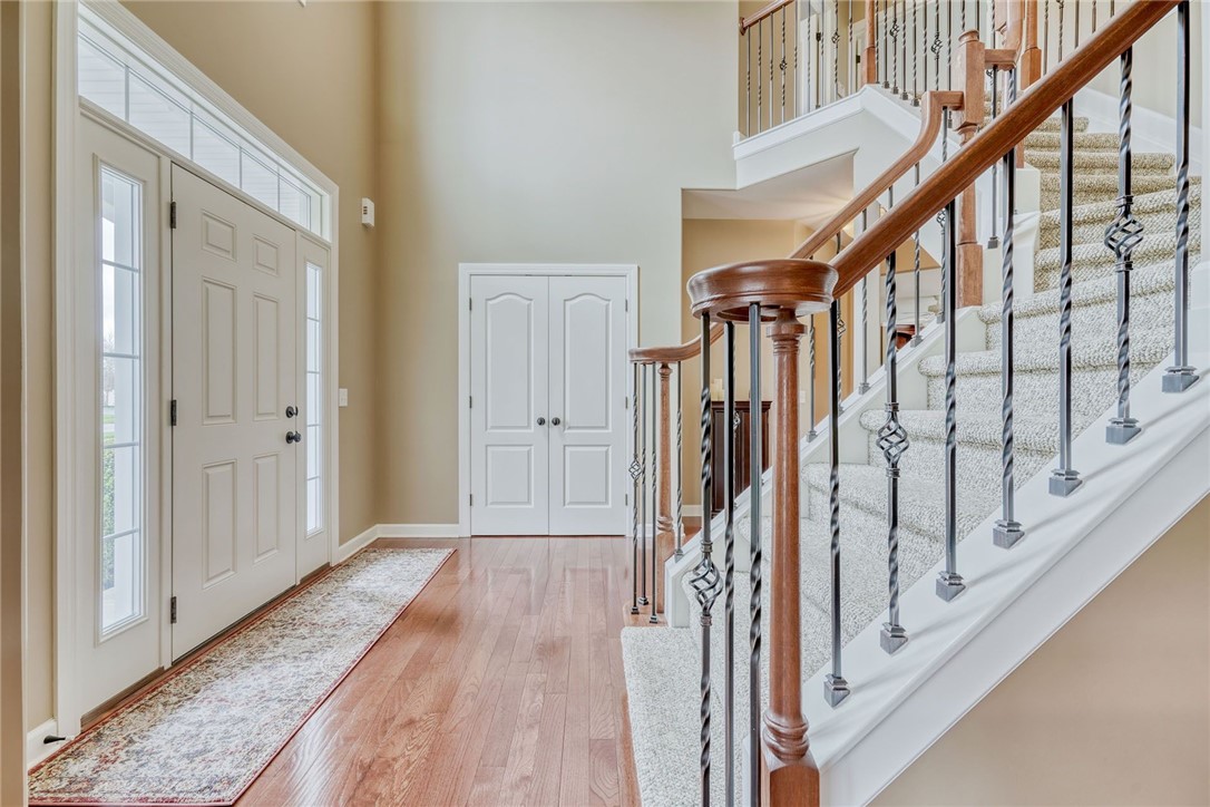 33 Hampstead Drive Webster, NY 14580 - Photo 2 of 35