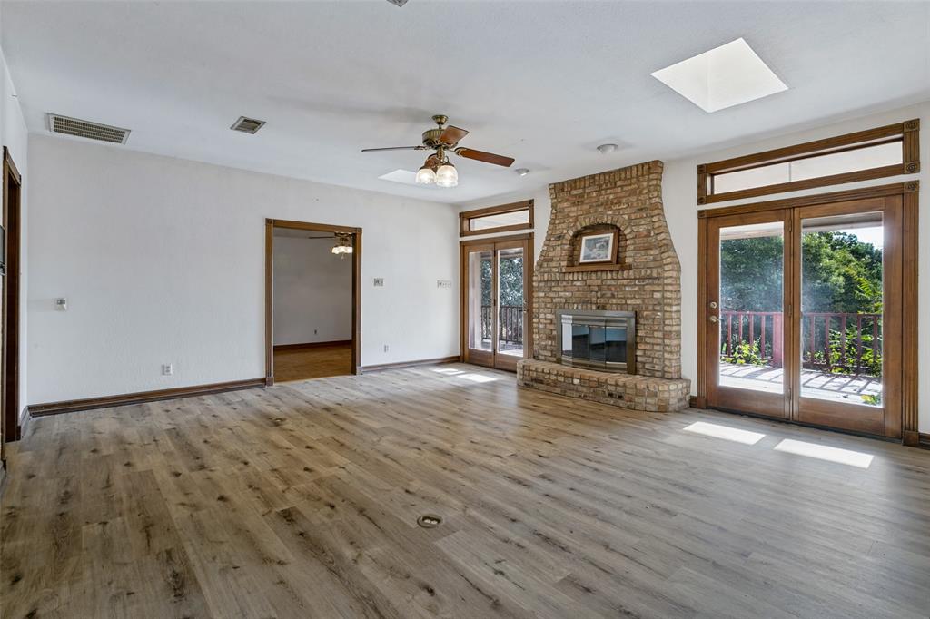 201 Squaw Creek Road Willow Park, TX 76087 - Photo 12 of 29 Gallery Image 12