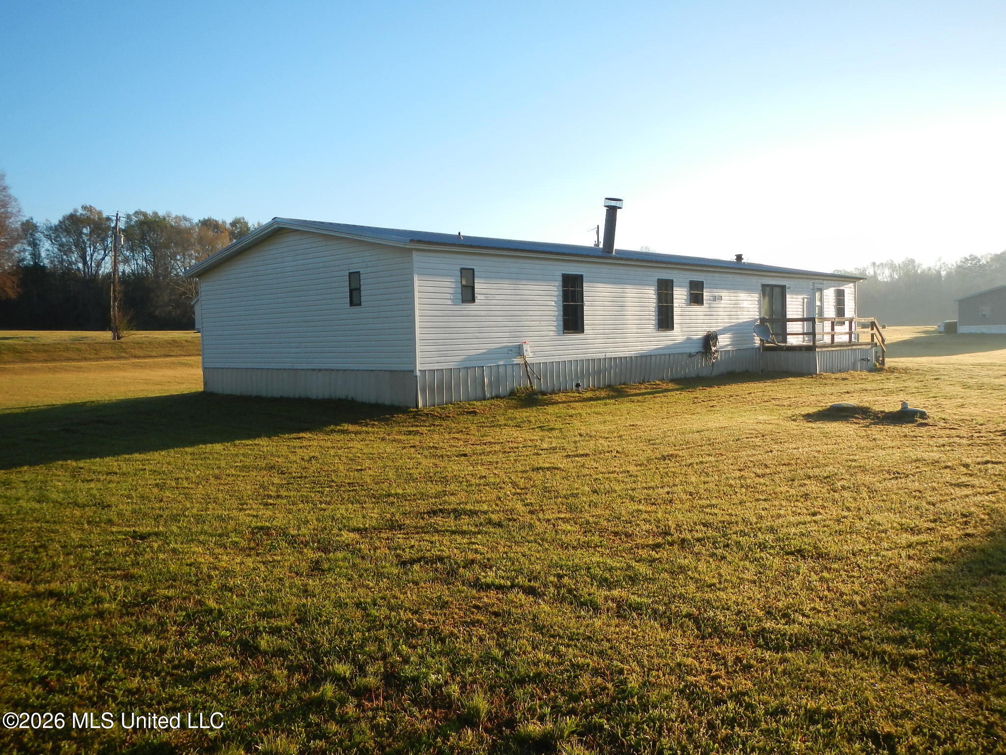 100 Rabbit Run Road Bolton, MS 39041 - Photo 3 of 29 DSCN0068