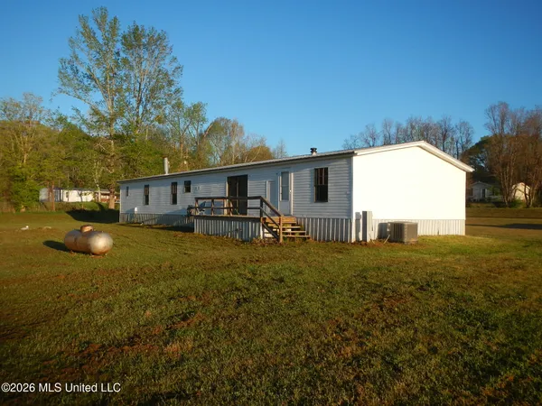 $139,000 | 100 Rabbit Run Road, Bolton, MS 39041