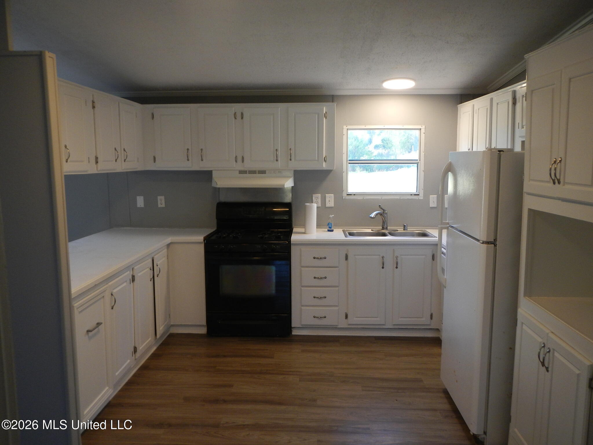 100 Rabbit Run Road Bolton, MS 39041 - Photo 9 of 29 DSCN0074