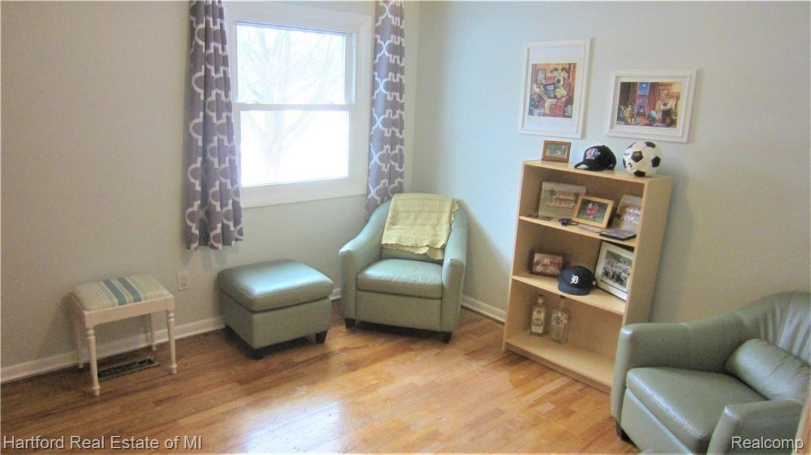 23601 Gill Road Farmington, MI 48335 - Photo 22 of 39 IMG_0151.JPG