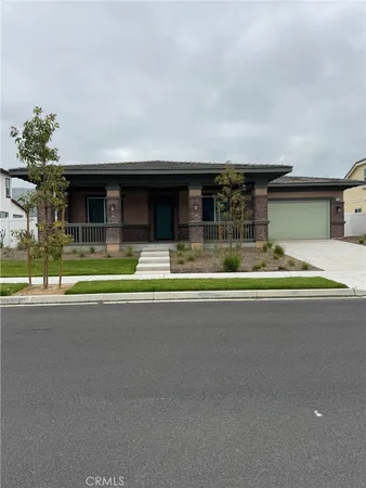 $931,835 | 334 Wisteria Street, Fillmore, CA 93015