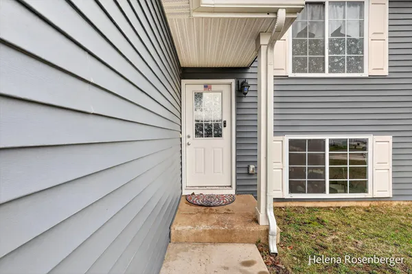 $319,900 | 1700 Harper Grove Lane, Vicksburg, MI 49097