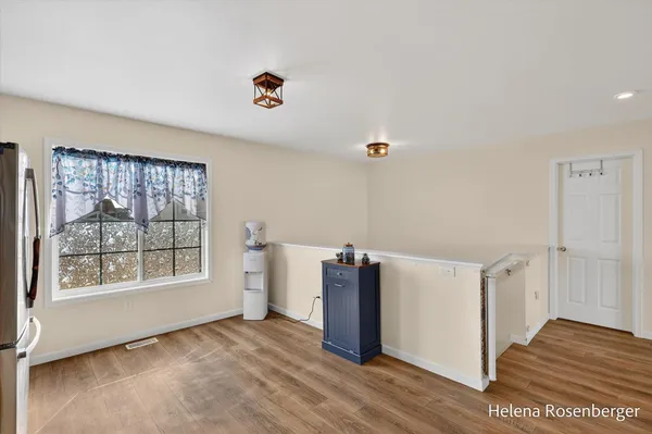 $319,900 | 1700 Harper Grove Lane, Vicksburg, MI 49097