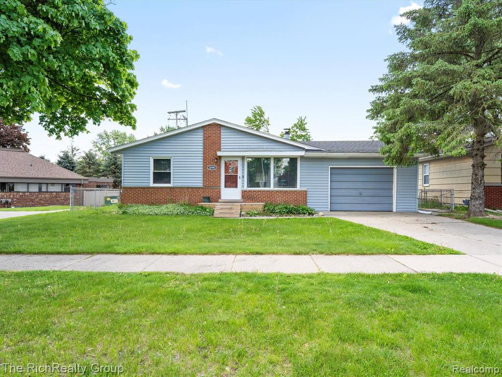 30941 West Seven Mile Road Livonia, MI 48152 - Photo 4 of 22