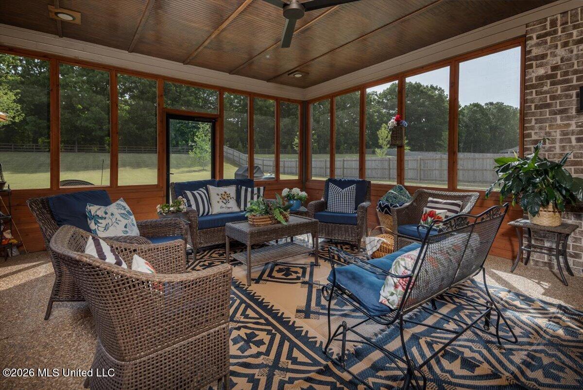 1478 Ashtons Lane Hernando, MS 38632 - Photo 2 of 42 02-AshtonsLn-6-Edit-3