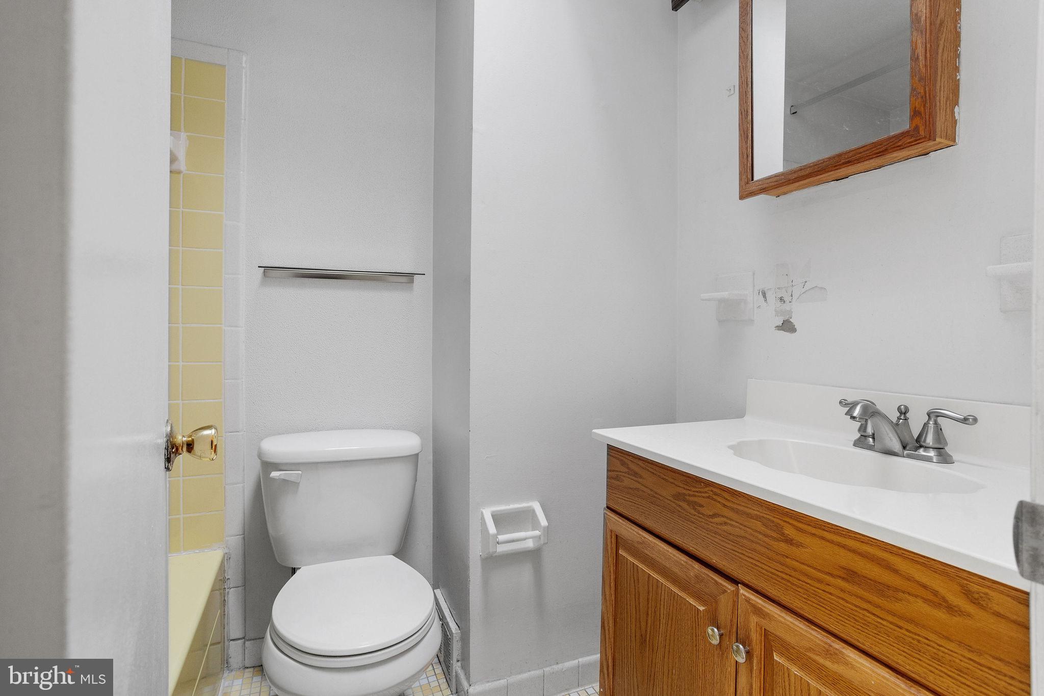 1406 Rainer Road Brookhaven, PA 19015 - Photo 14 of 21