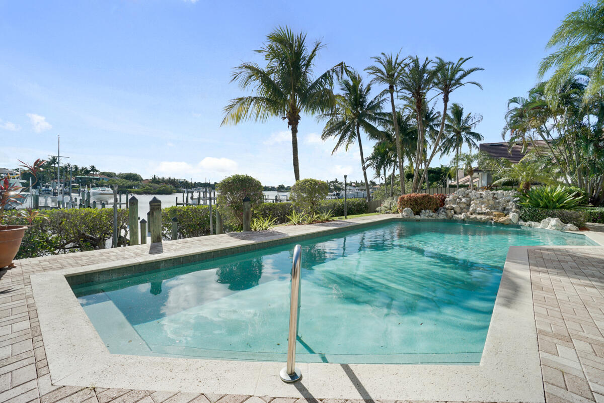 19842 Wilkinson Leas Road Jupiter, FL 33469 - Photo 20 of 75 DSC04251