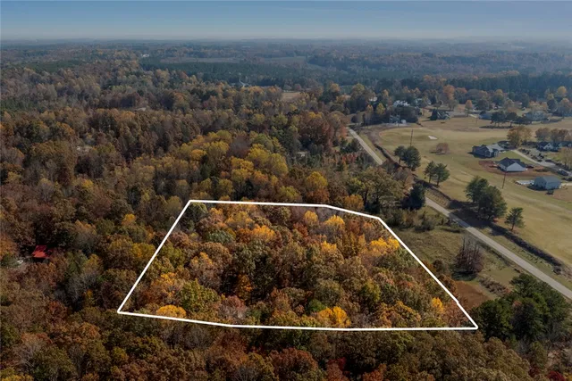 $495,000 | 310 Falcons Nest Road, Walhalla, SC 29691