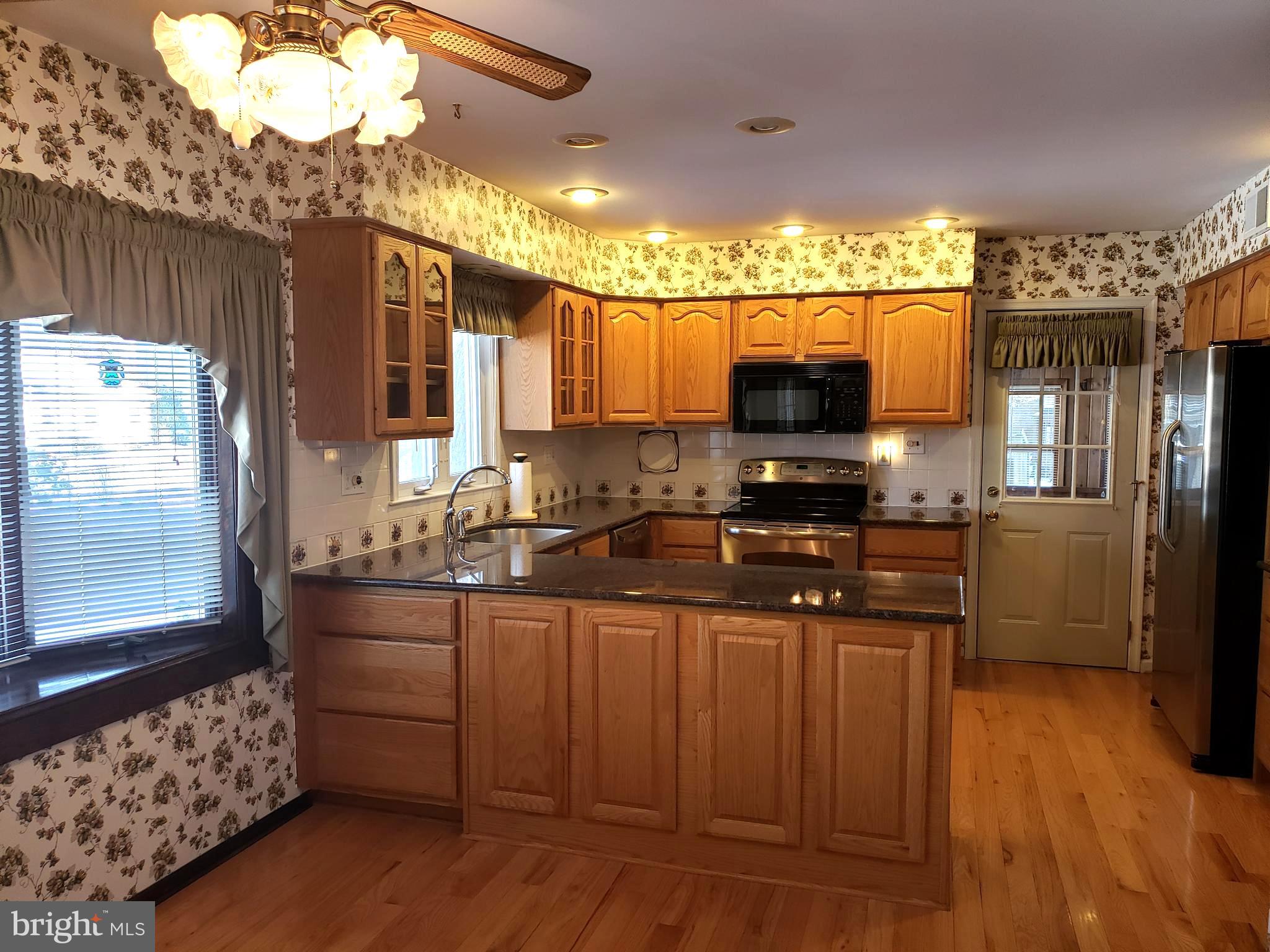 421 Ramsey Road Yardley, PA 19067 - Photo 5 of 10 Gallery Image 5