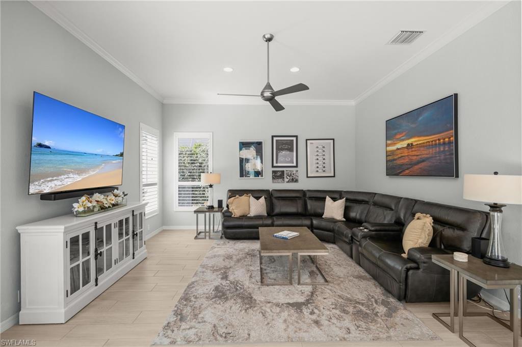 985 Spanish Moss Trail Naples, FL 34108 - Photo 17 of 50