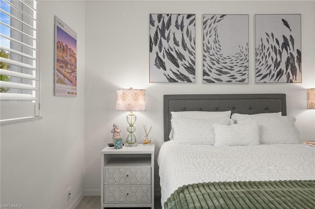 985 Spanish Moss Trail Naples, FL 34108 - Photo 25 of 50