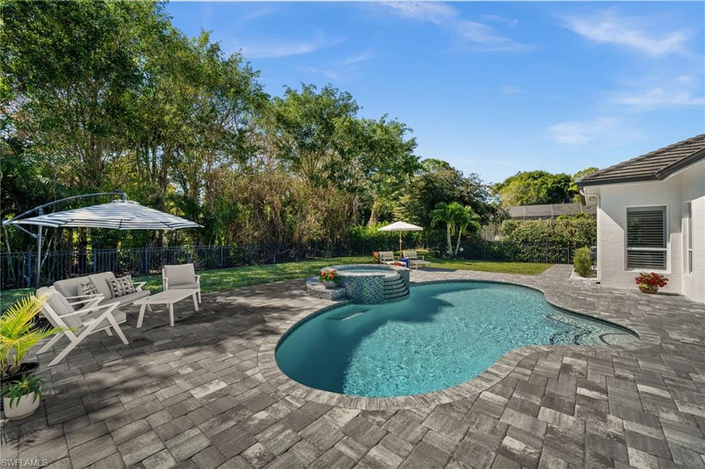 985 Spanish Moss Trail Naples, FL 34108 - Photo 34 of 50