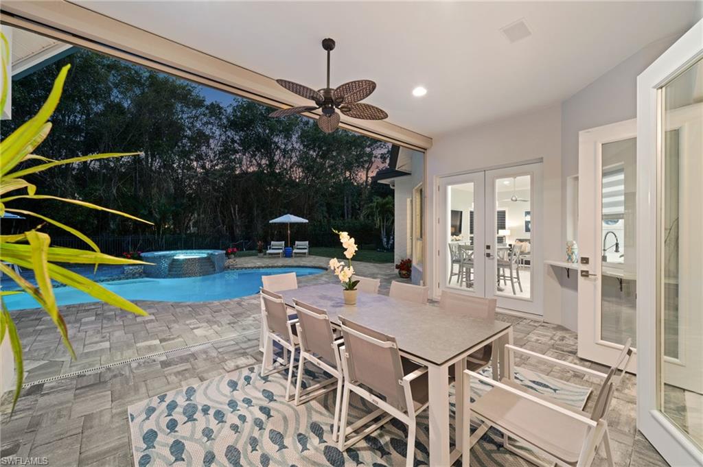 985 Spanish Moss Trail Naples, FL 34108 - Photo 39 of 50