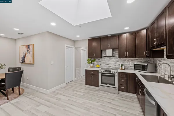 $1,199,000 | 390 Guttenberg Street, Daly City, CA 94014