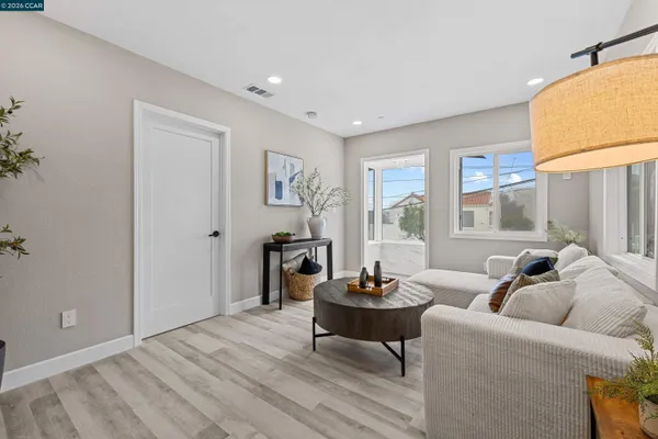 $1,199,000 | 390 Guttenberg Street, Daly City, CA 94014