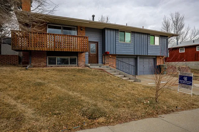 $350,000 | 2020 Brentwood Drive, Casper, WY 82604