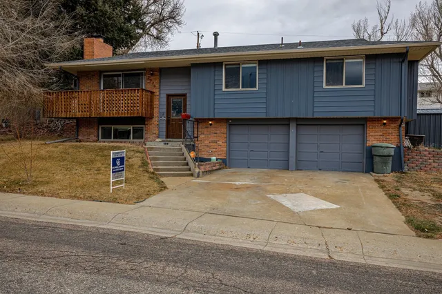 $350,000 | 2020 Brentwood Drive, Casper, WY 82604