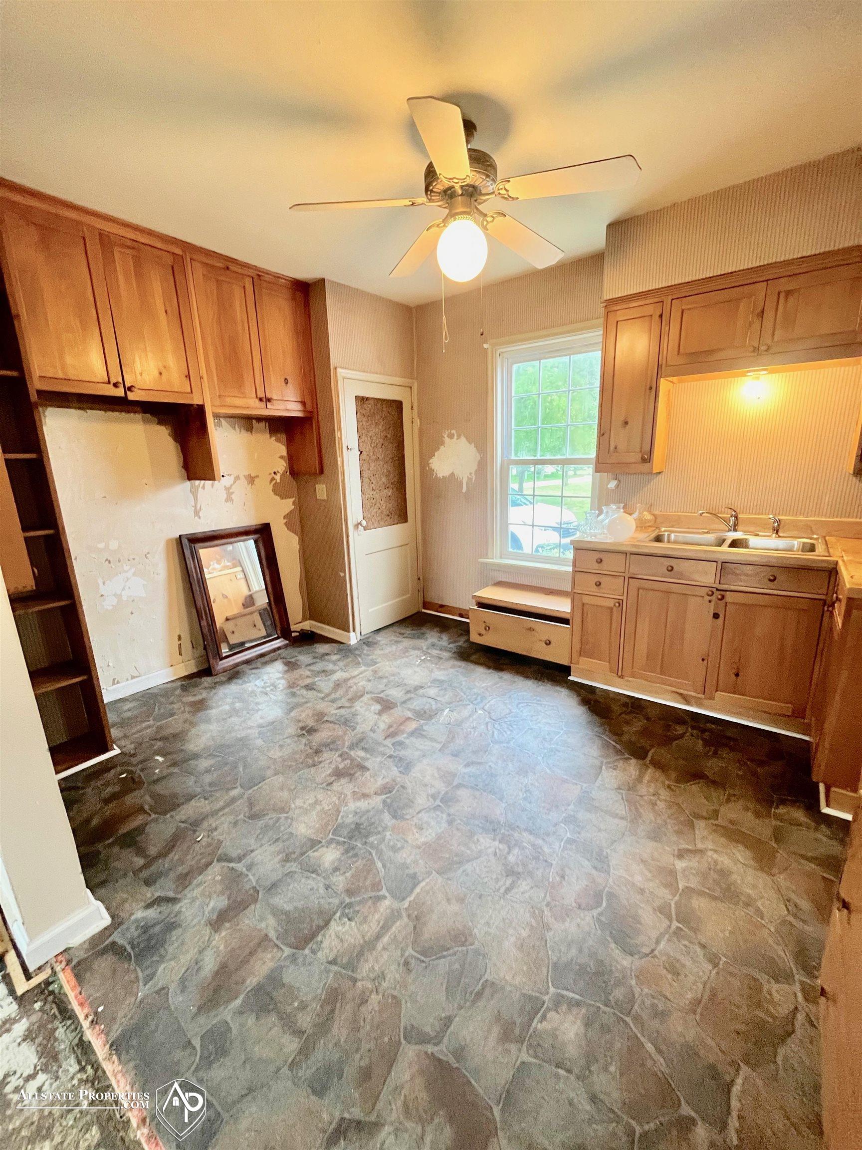 11478 East Carpenter Road Davison, MI 48423 - Photo 21 of 55 50174840-7064e6e7-4986-4b0f-ba4a-962302bc9631.JPG