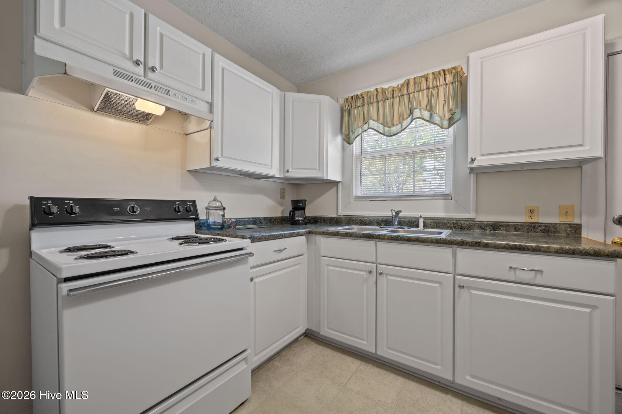 1205 Harding Avenue Kinston, NC 28501 - Photo 16 of 40 28-web-or-mls-IMG_0024