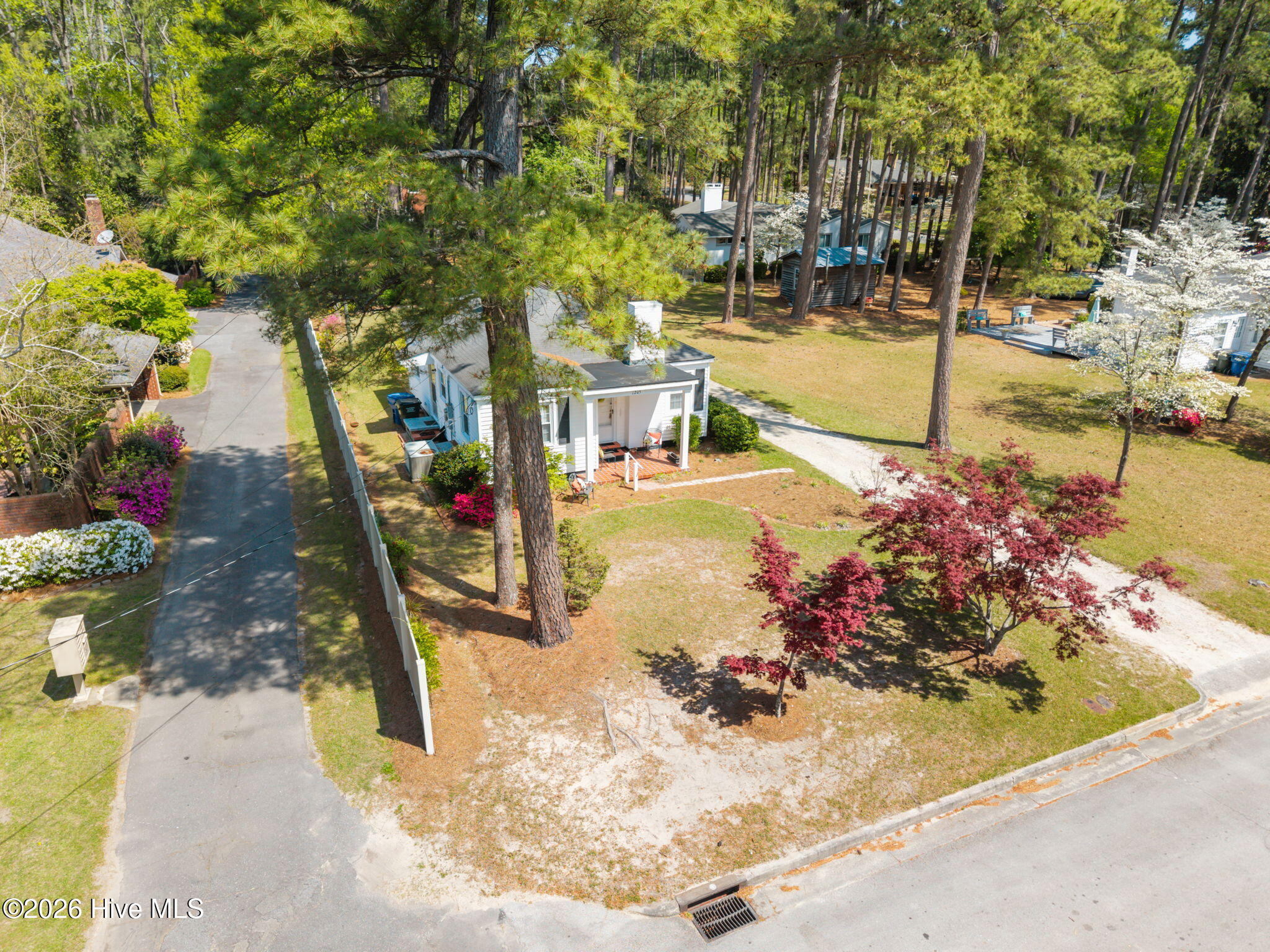 1205 Harding Avenue Kinston, NC 28501 - Photo 38 of 40 6-web-or-mls-DJI_20260401122230_0015_D