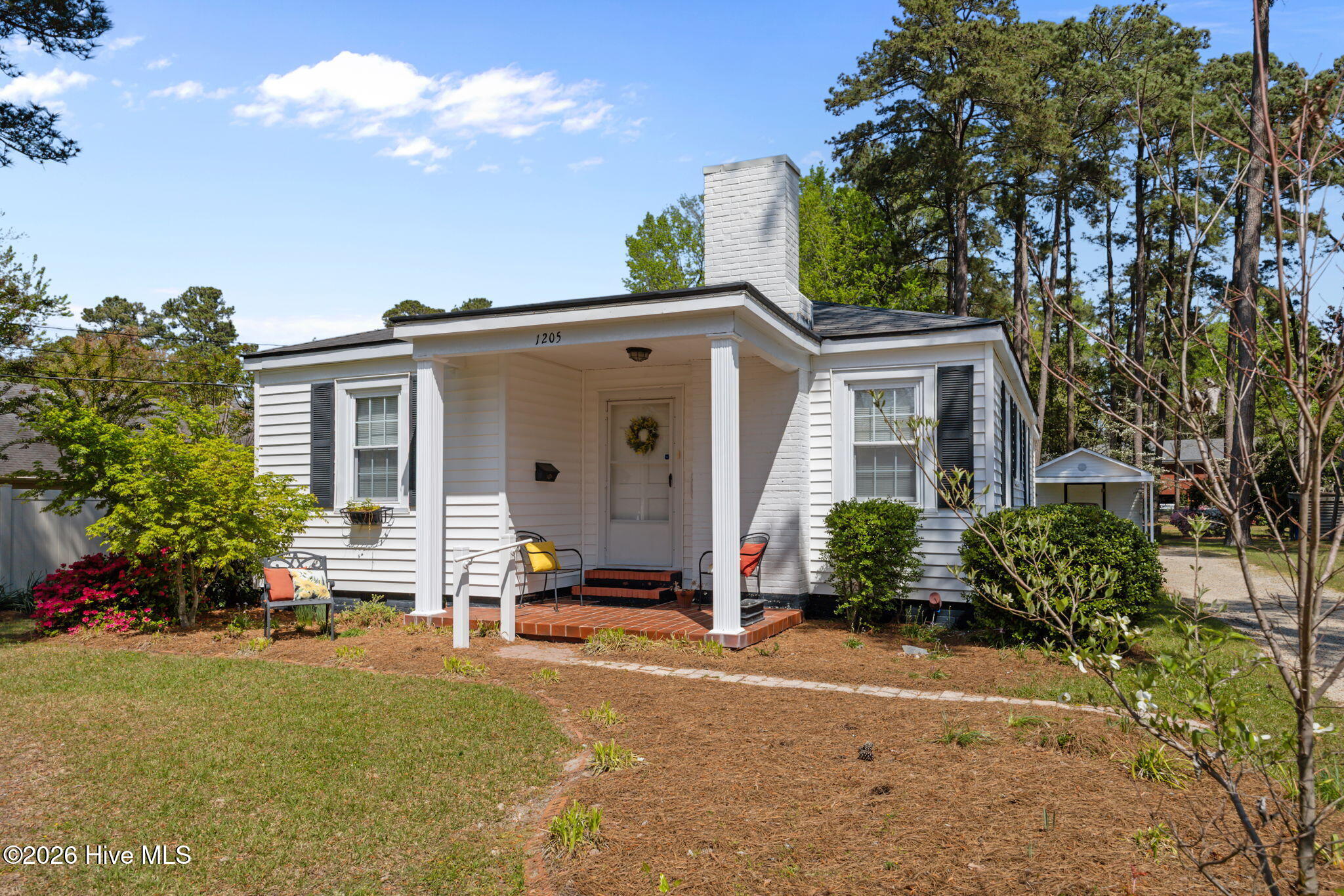 1205 Harding Avenue Kinston, NC 28501 - Photo 5 of 40 15-web-or-mls-IMG_0004