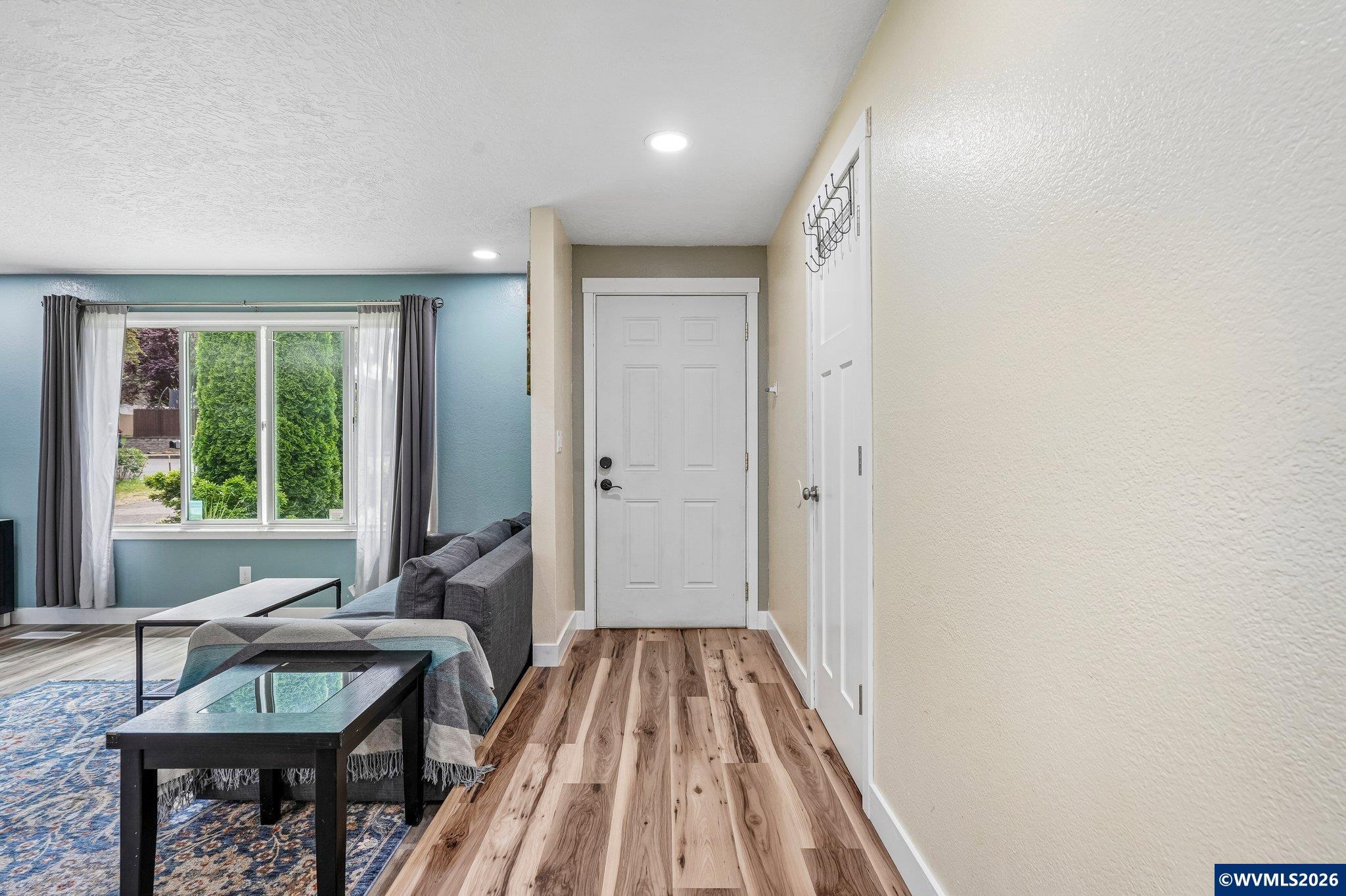 819 Chehalis Place North Keizer, OR 97303 - Photo 7 of 36